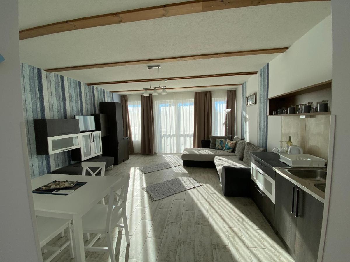 Platan Apartmanhaz Balatongyörök Екстериор снимка