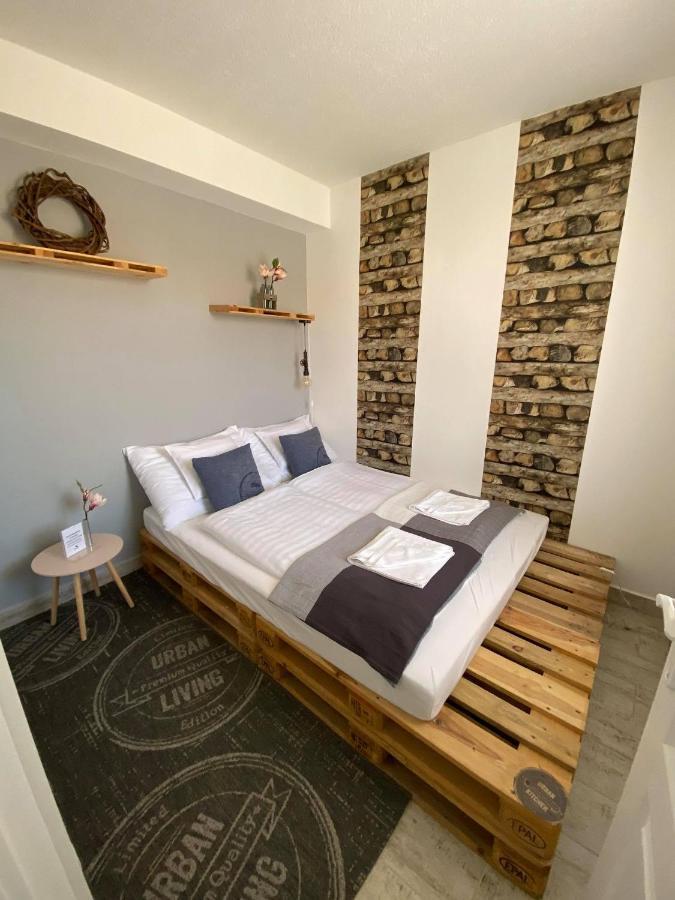 Platan Apartmanhaz Balatongyörök Екстериор снимка