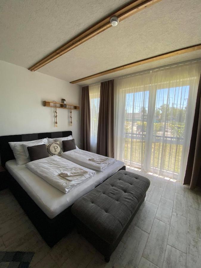 Platan Apartmanhaz Balatongyörök Екстериор снимка