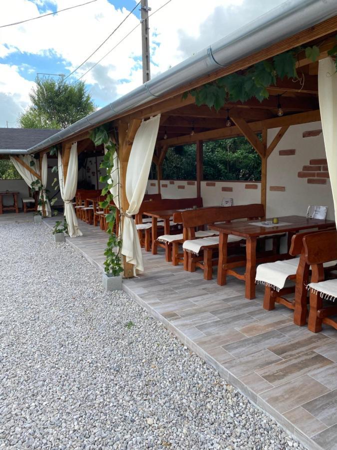 Platan Apartmanhaz Balatongyörök Екстериор снимка
